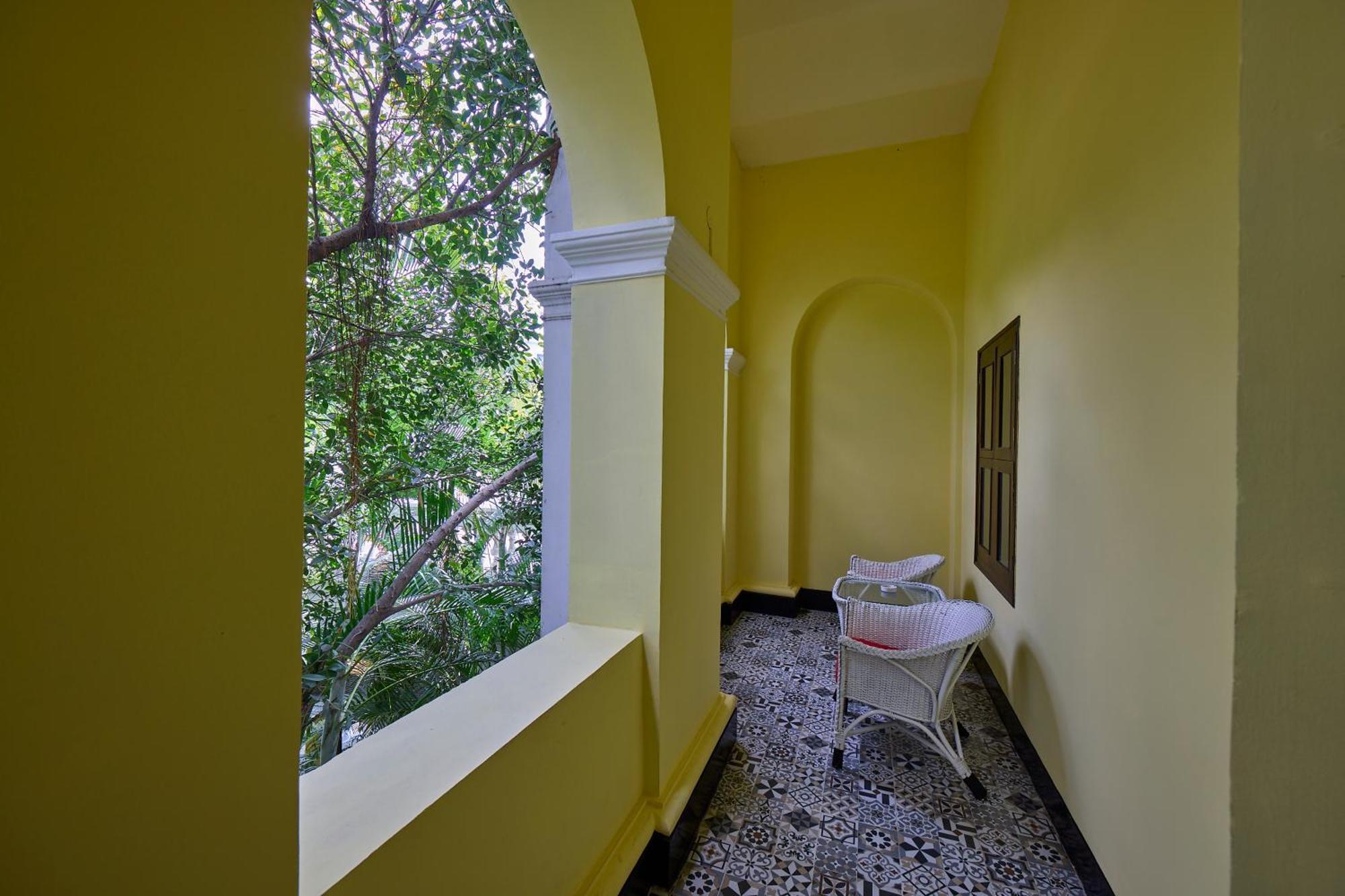 Royal Orchid Metropole Mysore Exterior foto